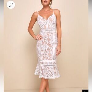 Lulus Alluring Love white and beige lace trumpet dress size Small EUC
